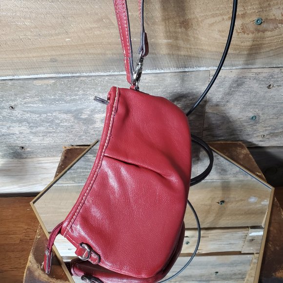 Vintage Liz Claiborne Small Red Polyvinyl Handled Bag - Picture 3 of 9